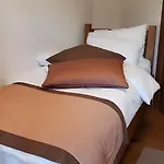 B229 & B230 In Vucko, -private Host Апартаменты Яхорина