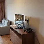 B229 & B230 In Vucko, -private Host Яхорина