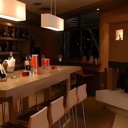 B229 & B230 In Vucko, -private Host