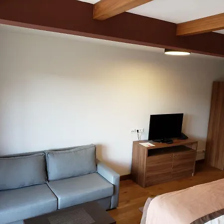 B229 & B230 In Vucko, -private Host Jahorina