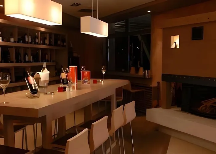 B229 & B230 In Vucko, -private Host